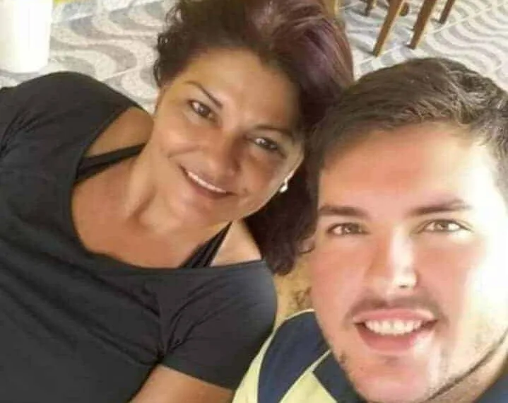Neide, como é mais conhecida, foi embora com a família, marido e filho, do estado. Segundo ela, após a morte do filho mais novo (Rafael) e ter sofrido “muita perseguição”, perdeu o gosto de viver em Rio Branco. Foto: Arquivo pessoal