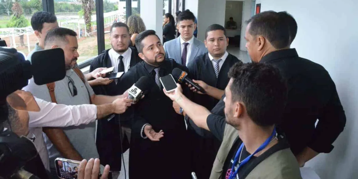 Wellington Silva, advogado de Victor, frisou que a defesa está confiante com o julgamento e que o processo possui grande fundamentação jurídica e técnica para a absorção de seu cliente.