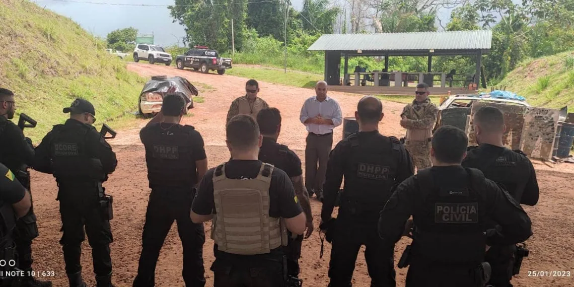 Policiais Civis do Acre fazem curso de capacitação para manuseio de carabina