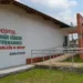 Análise prévia atesta desnutrição e doença de pele em criança indígena que chegou morta em hospital no Acre