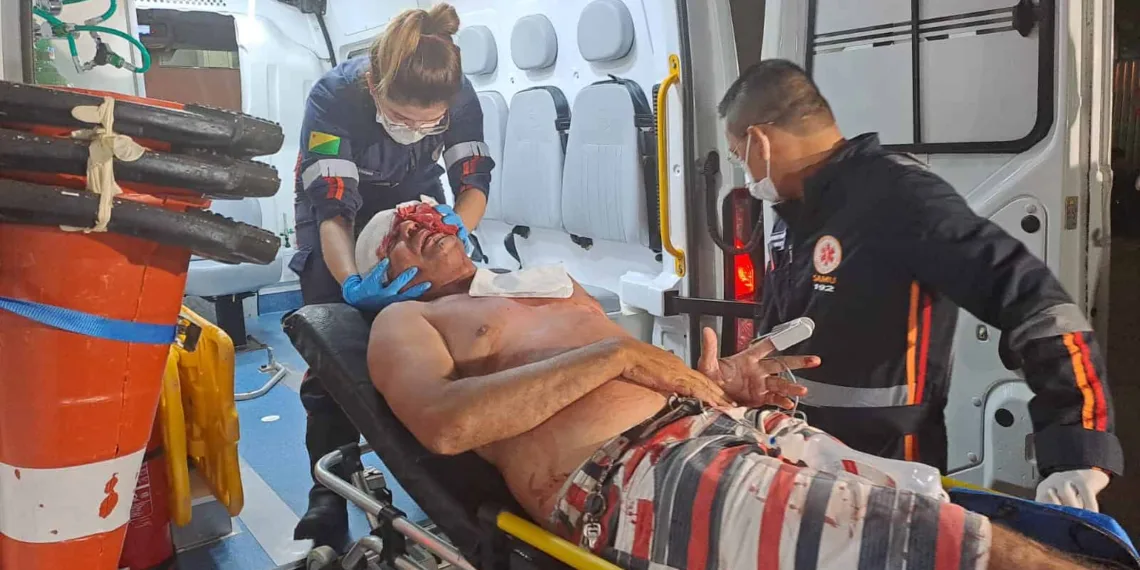 Homem leva facada no rosto durante festa de aniversário no bairro Nova Estação, em Rio Branco