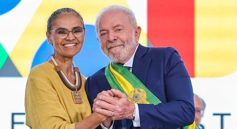 A posse da nova ministra do Meio Ambiente foi uma das mais concorridas. Duas horas antes do início do evento, uma grande fila já se estendia ao redor do local onde a acreana foi empossada.