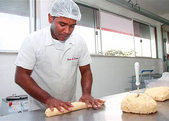 De padeiro a barista, Sine oferta 79 vagas de emprego nesta segunda