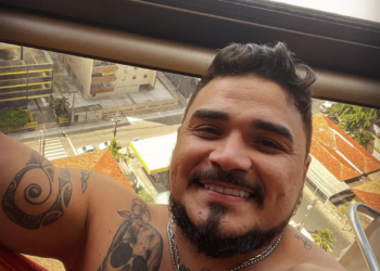 Sertanejo Hagell Borges publica vídeo de humor sobre sua prisão e meme viraliza nas redes