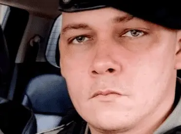 Quase dois anos após atirar em estudante, sargento Nery do 'trisal' é expulso da PM 1 Quase dois anos após atirar em estudante, sargento Nery do 'trisal' é expulso da PM