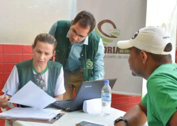 Defensoria Pública realiza atendimento no Terminal Urbano Central de Rio Branco. Foto: Felícia Lanay
