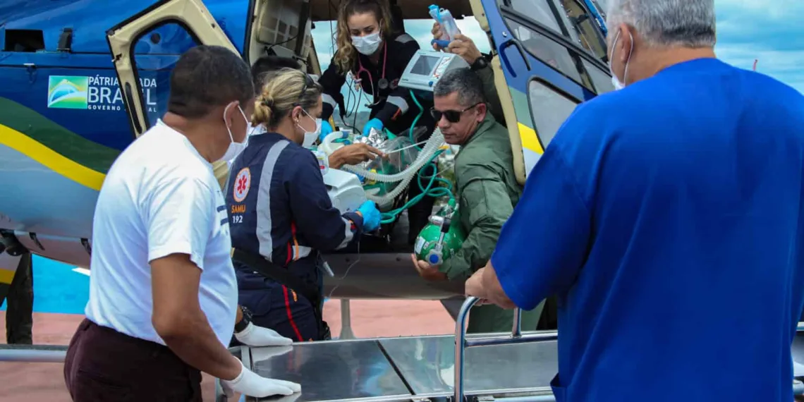 Chegada da equipe de resgate em Rio Branco. Foto: Odair Leal/Sesacre