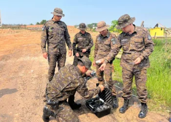 Policiais Militares com auxílio de tecnologias, como Drones, fazem a defesa do meio ambiente no Acre. Foto: Cedida.