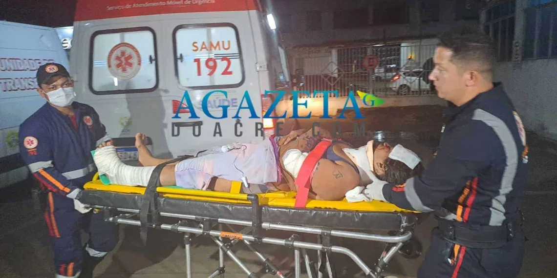 Mulher é atropelada na BR 364 ao tentar atravessar rodovia