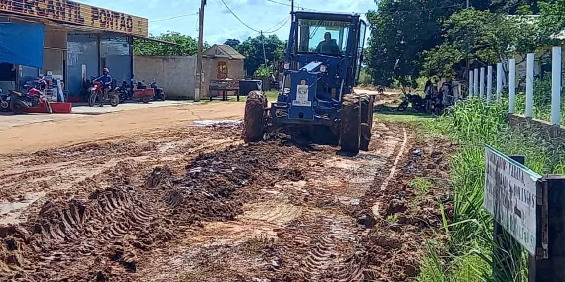 Deracre atende demanda emergenciais nos ramais da Transacreana. Foto: Ascom Deracre