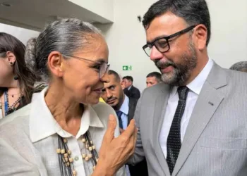Secretário de assuntos federativos, Ricardo França, com a ministra do Meio Ambiente, Marina Silva. Foto: Dilma Tavares/Repac
