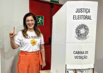 Acreanas celebram 91 anos da conquista do direito ao voto feminino: 'democracia'