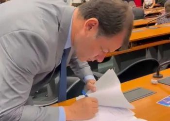 Roberto Duarte apresenta Projeto de Lei para proteger acordos brasileiros 