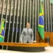 Roberto Duarte apresenta projeto de lei que permite que jovem tenha permissão para dirigir aos 16 anos