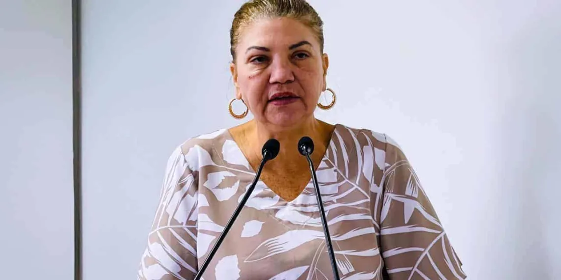 Lene Petecão pede que ajuste salarial da Educação contemple auxiliares e cuidadoras das creches 