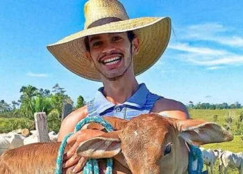 Influenciador do Acre é assunto no BBB23 e fica surpreso: ‘será que tá falando de mim?’