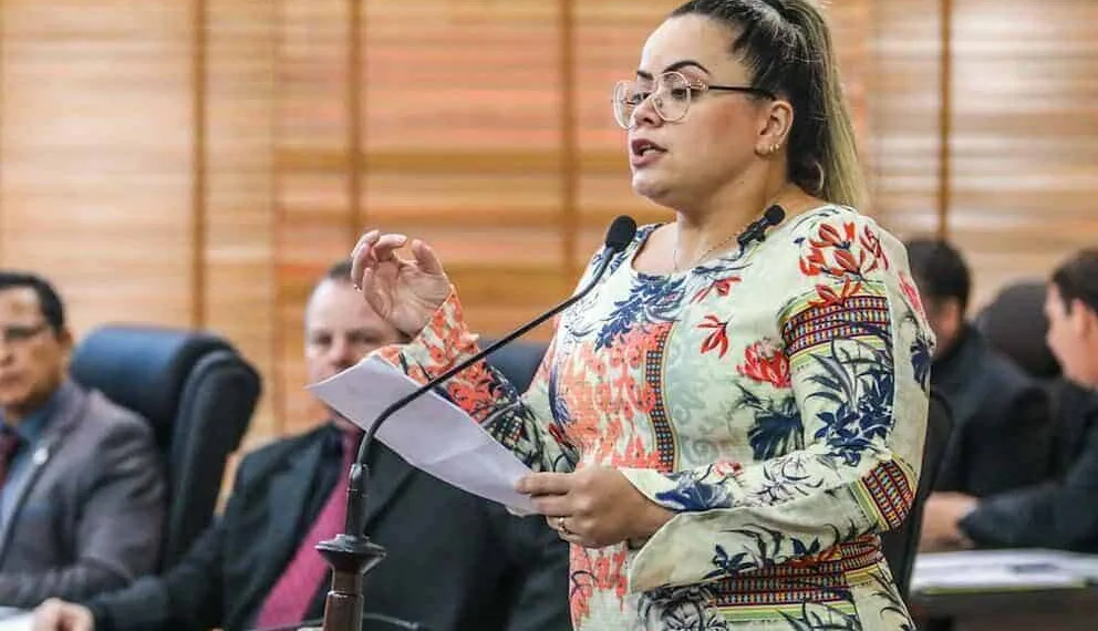 Líder do governo na Aleac, Michele Melo apresenta Carta de Compromisso contra a corrupção: 'tempos de renovação'