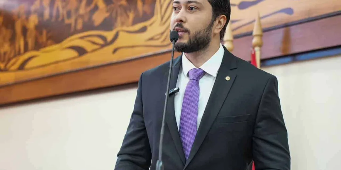 Deputado expõe situação da BR-317 e pede união de parlamentares estaduais e federais na busca por recursos