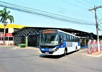 Prefeitura disponibiliza linha de ônibus especial para Carnaval no Arena da Floresta