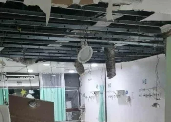 Parte do teto da UTI Pediátrica do Into desaba e Sesacre diz que local estava desativado; veja o vídeo