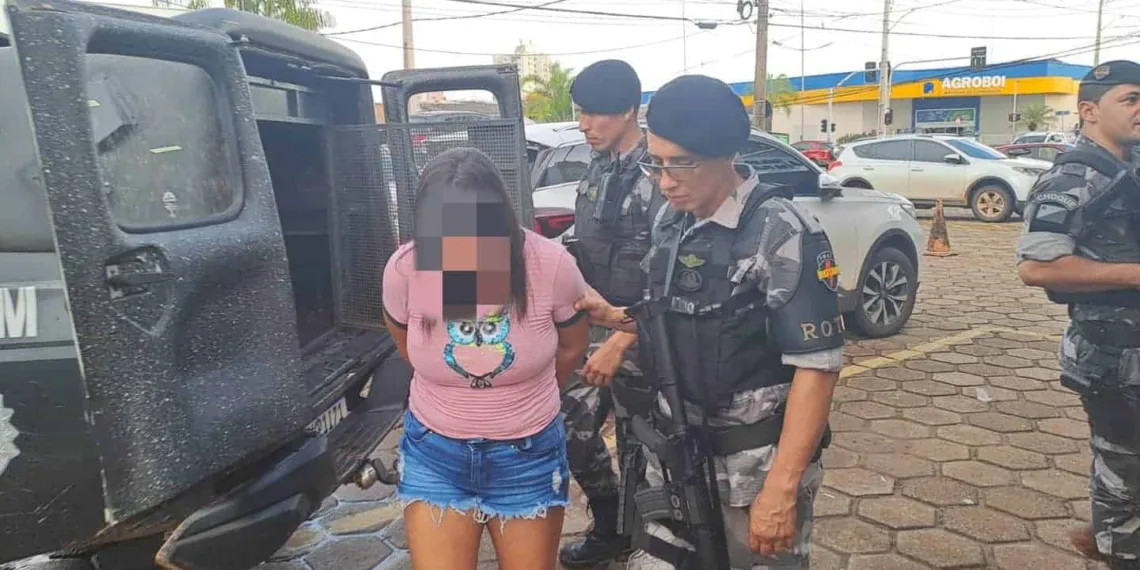 Mulher é presa transportando mais de 5 quilos de crack em Rio Branco