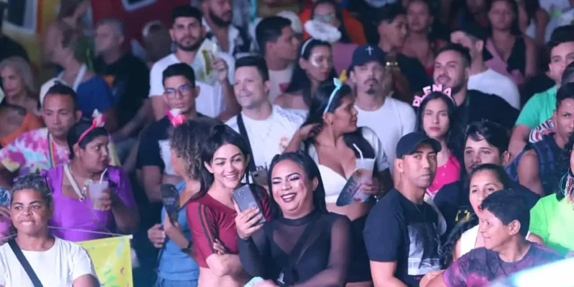 Confira a programação deste domingo de Carnaval em Rio Branco