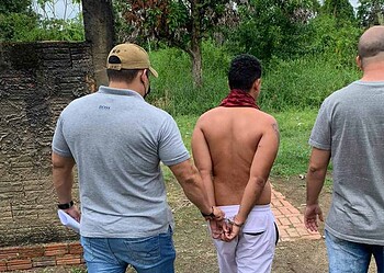 Faccionado acusado de roubo e tentativa de homicídio é preso no bairro Taquari