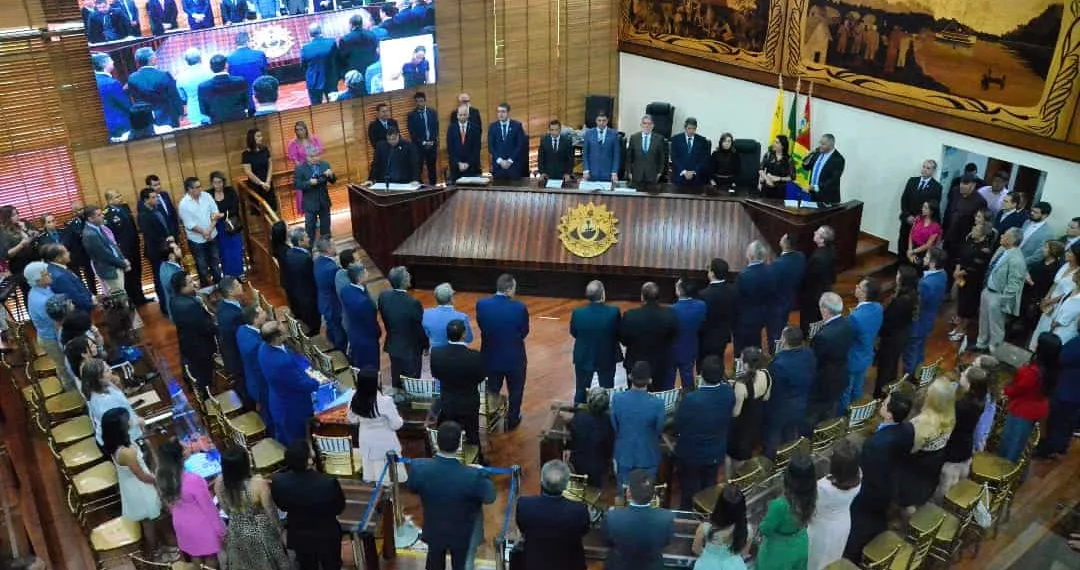 Gladson autoriza aumento salarial para deputados que irão receber quase R$ 35 mil por mês