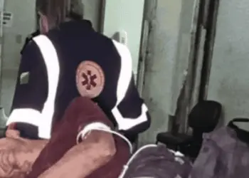 Homem é ferido com ripadas e facadas durante assalto em Rio Branco