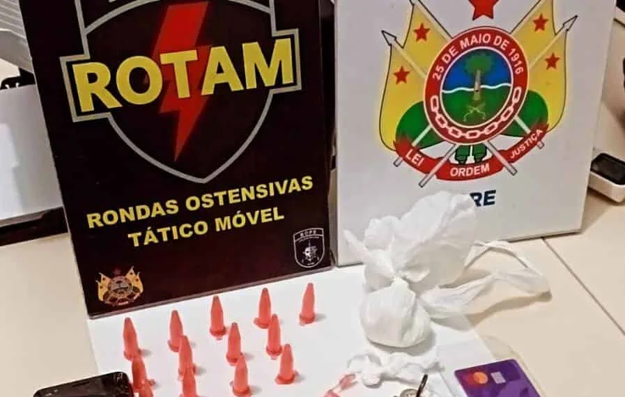 Na Capital, militares da Rotam apreendem entorpecentes no "Beco da Tripa"