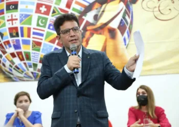 Gladson lidera comitiva do Acre na 13ª Reunião Anual da Força-Tarefa dos Governadores para o Clima e Floresta