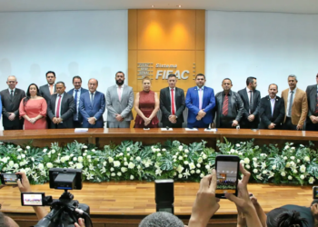 Vereador propõe estudo de viabilidade para aumento do salário de parlamentares de Rio Branco