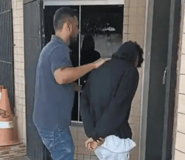 Adolescente que roubava motoristas de aplicativo é preso na Sobral