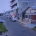 Câmaras flagram momento em que bandidos roubam carro de mulher; assista