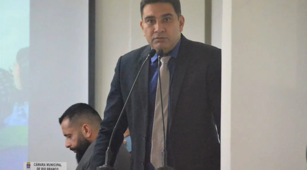 Samir Bestene destaca importância de acordo entre Prefeitura e Estado para a revitalização das estações de esgoto em Rio Branco