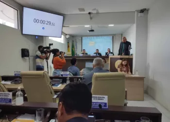 PL propõe que mulheres e idosos possam escolher locais seguros para desembarcar de ônibus