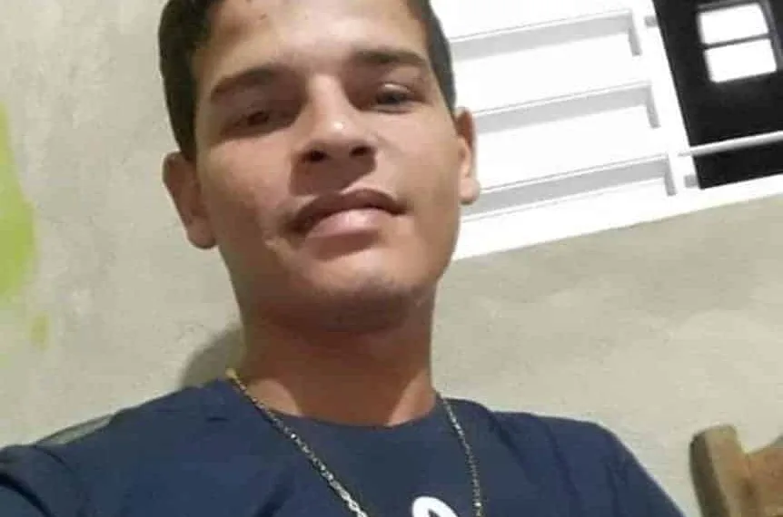 Motoboy pede que Estado pague prejuízo em moto danificada por policial militar durante perseguição policial