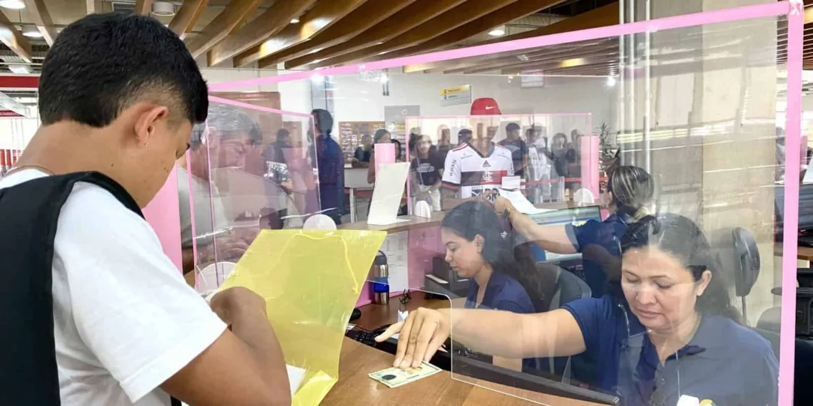 O recorde de atendimentos diários foi no dia 17 de março, com 883 atendimentos. Foto: Ascom OCA