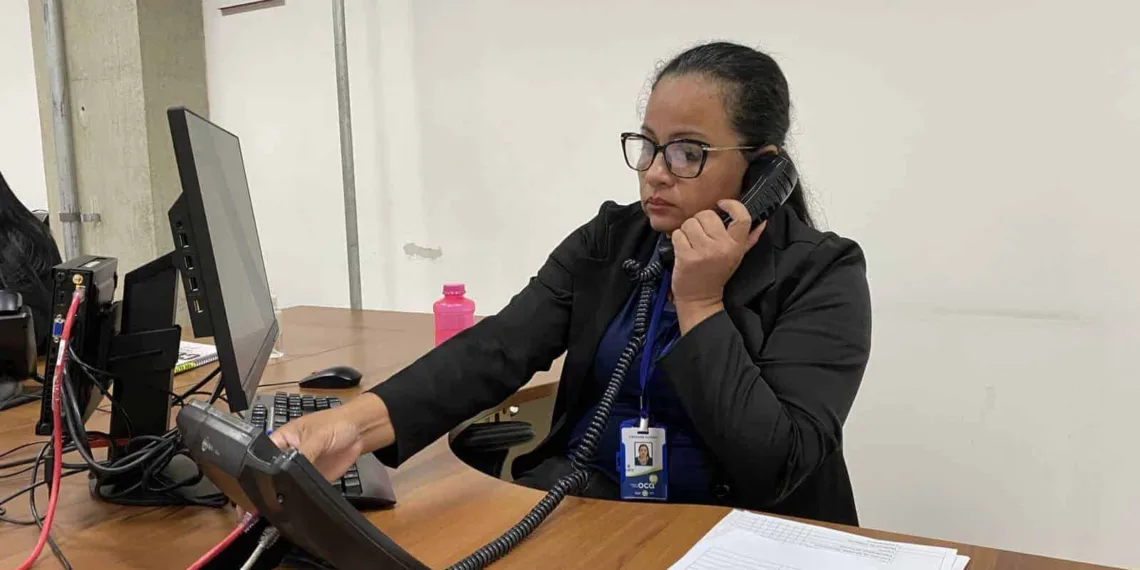 O call center se tornou uma ferramenta prática para os cidadãos sanarem suas dúvidas e problemas sem precisar comparecer à central. Foto: Ascom OCA