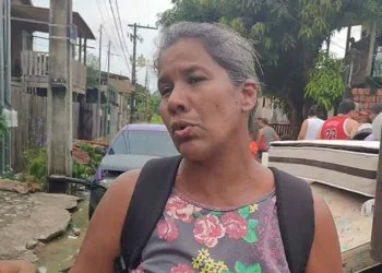 O drama dos que têm que 'abandonar' suas casas devido às inundações na Capital