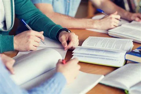 Governo lança edital de apoio com mais de 50 vagas a mestrandos e doutorandos; inscreva-se