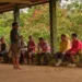 Shubuã é um espaço coberto onde o povo indígena se reúne para realizar práticas religiosas, festas ou promover ações de interesse coletivo. Foto: Alexandre Cruz-Noronha