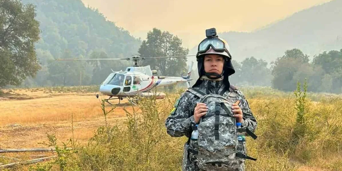 Tenente Dayanne da Silva em missão de assistência humanitária no Chile. Foto: Arquivo pessoal