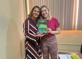 Ministra das Mulheres convida acreanas para atividade do 8 de Março em Brasília