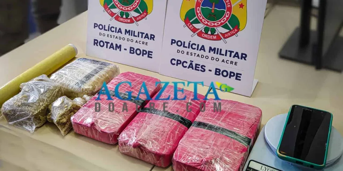 Após denúncia anônima, traficante de 20 anos é preso com 5kg de cocaína