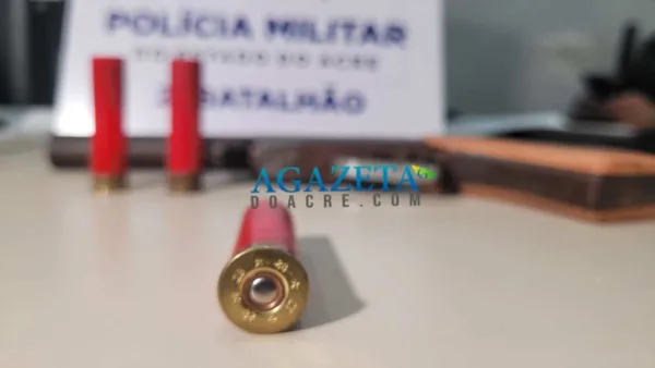 Trio é preso com escopeta no Beco do Amazonas
