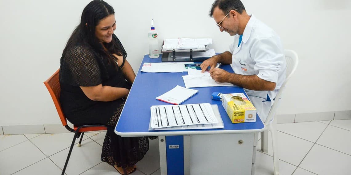 Para Luiza Paula dos Santos, o DIU é uma opção para não menstruar mais e parar de sofrer. Foto: Odair Leal/Sesacre