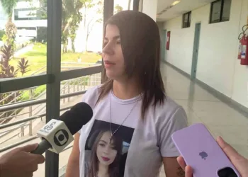 'Que a Justiça seja feita, ele não pode ser solto', diz irmã de Adriana Paulichen, assassinada pelo marido após descobrir traições