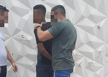 Foragido de 19 anos é preso por roubo e com arma de fogo na Baixada Sobral