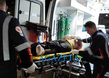 Batida entre motos deixa três pessoas feridas em Rio Branco